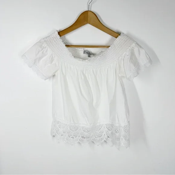 Almost Famous White Lace Trimmed Blouse XS - Picture 1 of 6